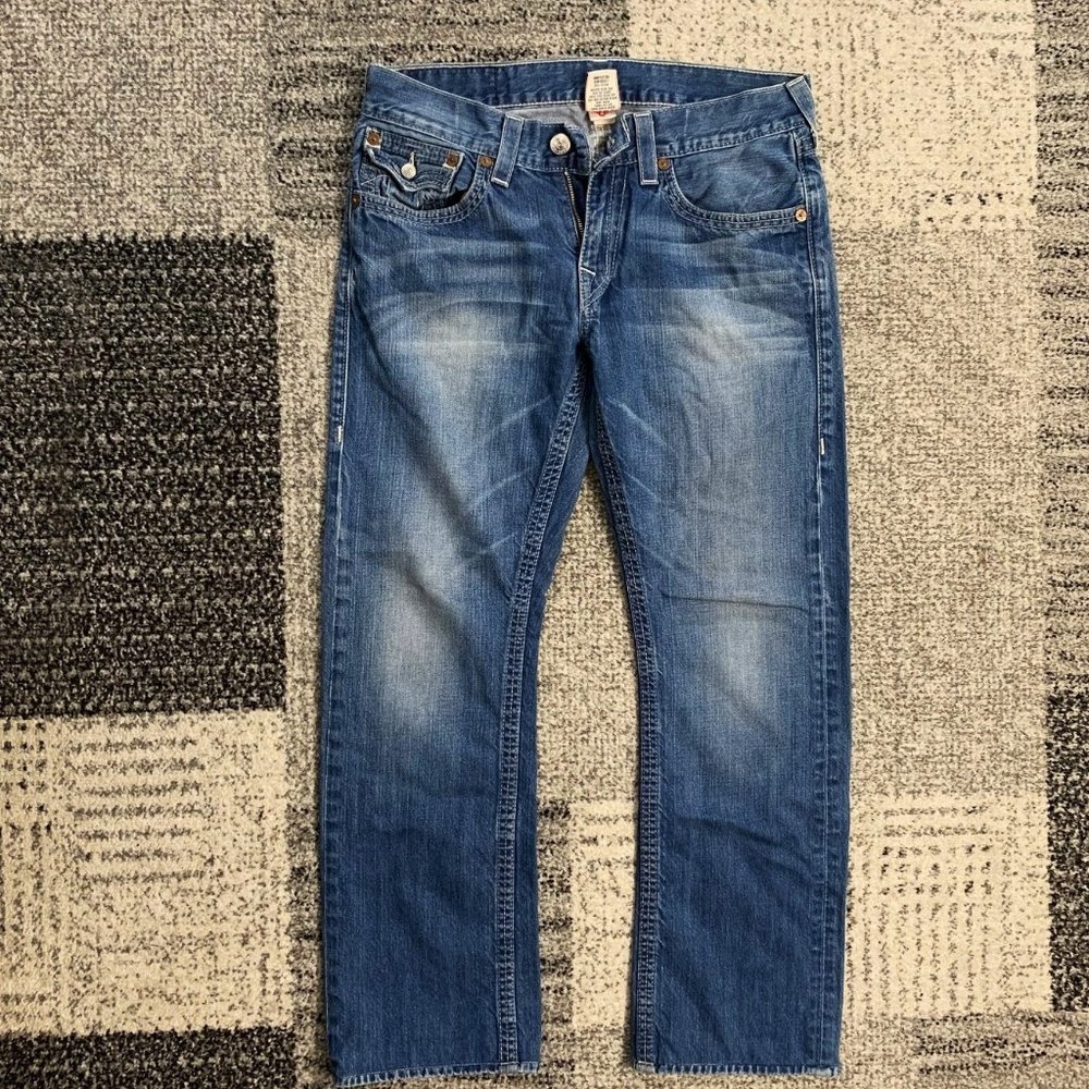 TRUE RELIGION STRAIGHT JEANS 32W 29L